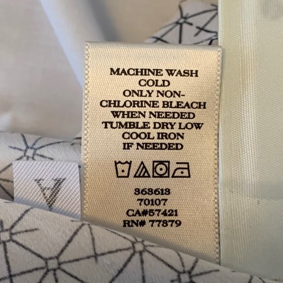 Intercontinental Apparel Inc Ivory and Black Blouse - Picture 12 of 16